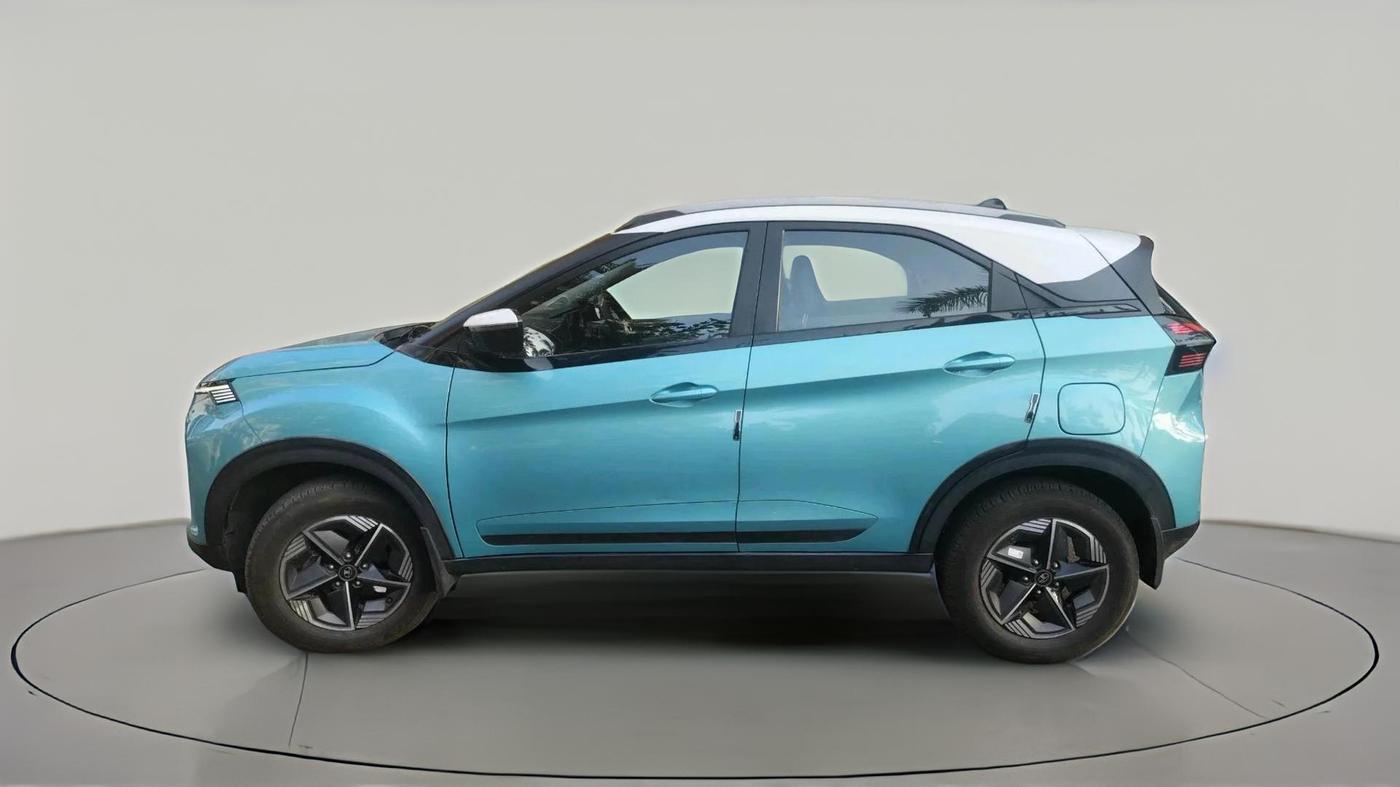 2024 Tata NEXON CREATIVE+ DCA DUAL TONE 1.2 PETROL, Petrol, Automatic, 13,385 km, exterior
