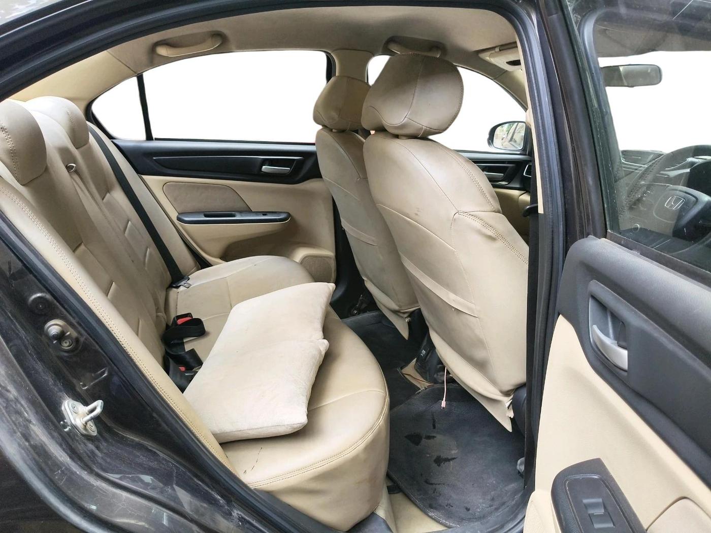 2019 Honda Amaze 1.2L I-VTEC V CVT, Petrol, Automatic, 61,810 km, interior