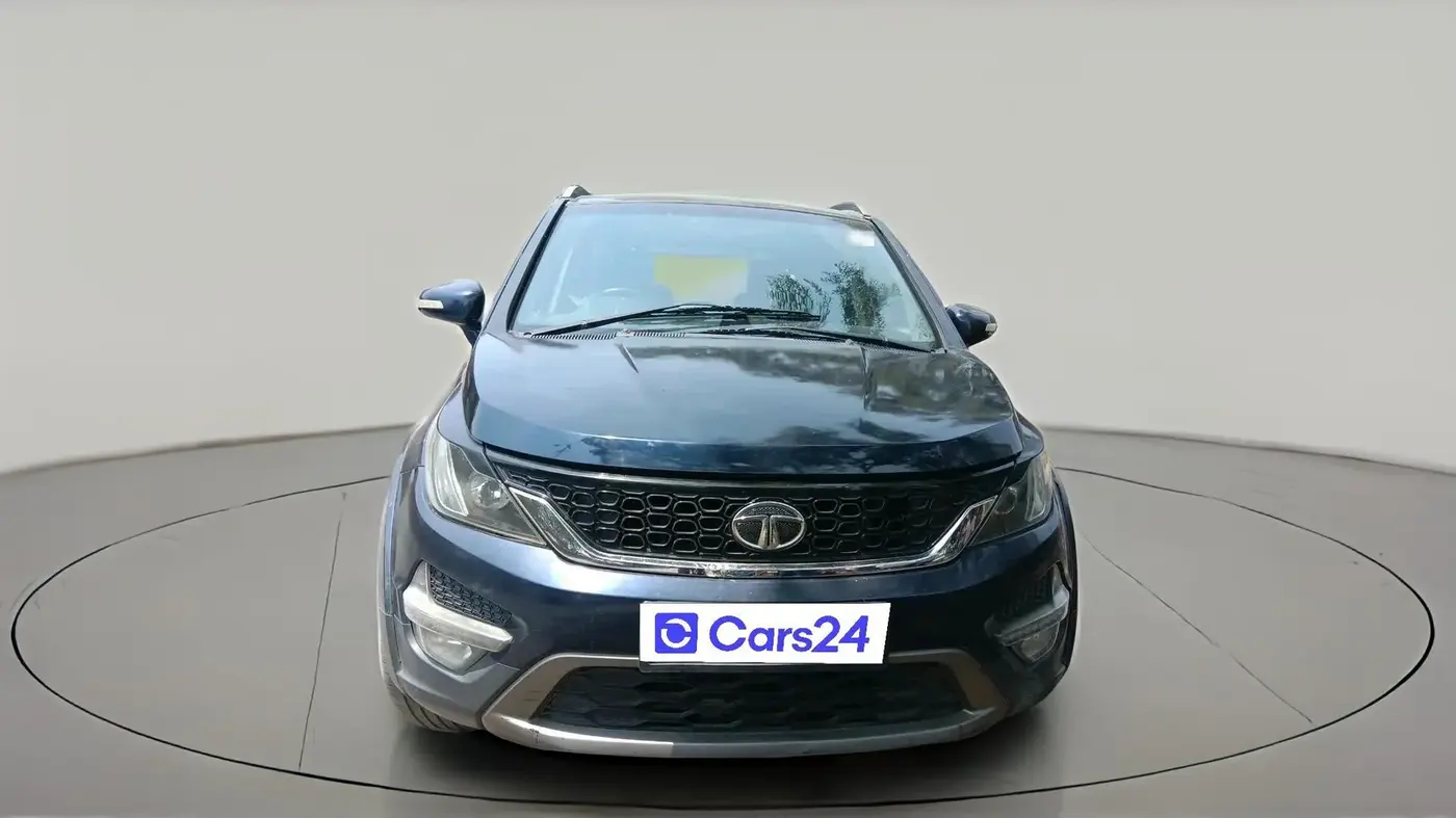 2017 Tata Hexa XT 4X2 7 STR, Diesel, Manual, 1,62,000 km, exterior