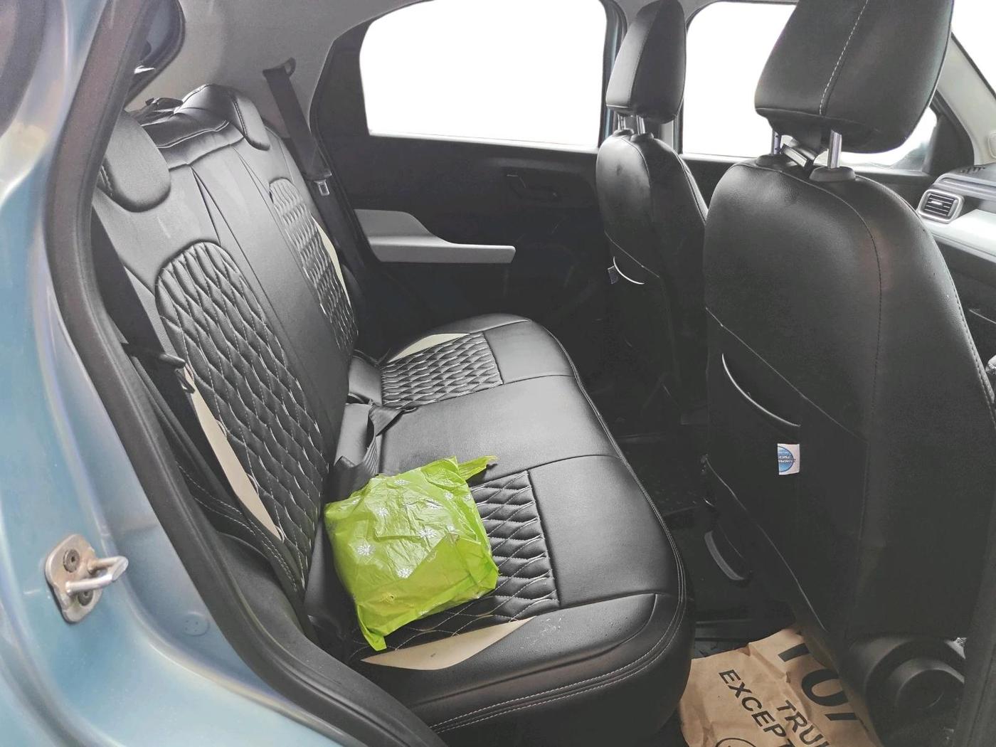 2022 Tata PUNCH ACCOMPLISHED AMT, Petrol, Automatic, 9,045 km, interior