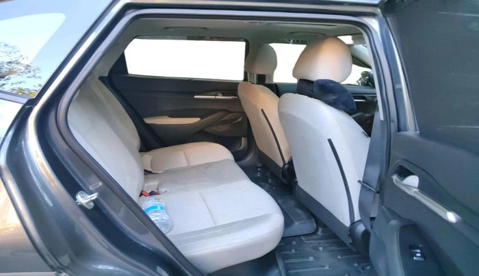 2023 KIA SELTOS HTK PLUS 1.5 IMT, Petrol, Manual, 18,415 km, interior