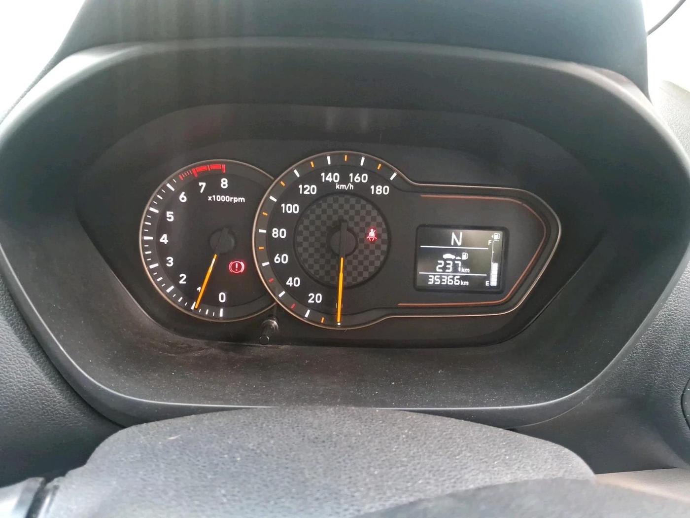 2019 Hyundai NEW SANTRO SPORTZ AMT, Petrol, Automatic, 35,366 km, interior