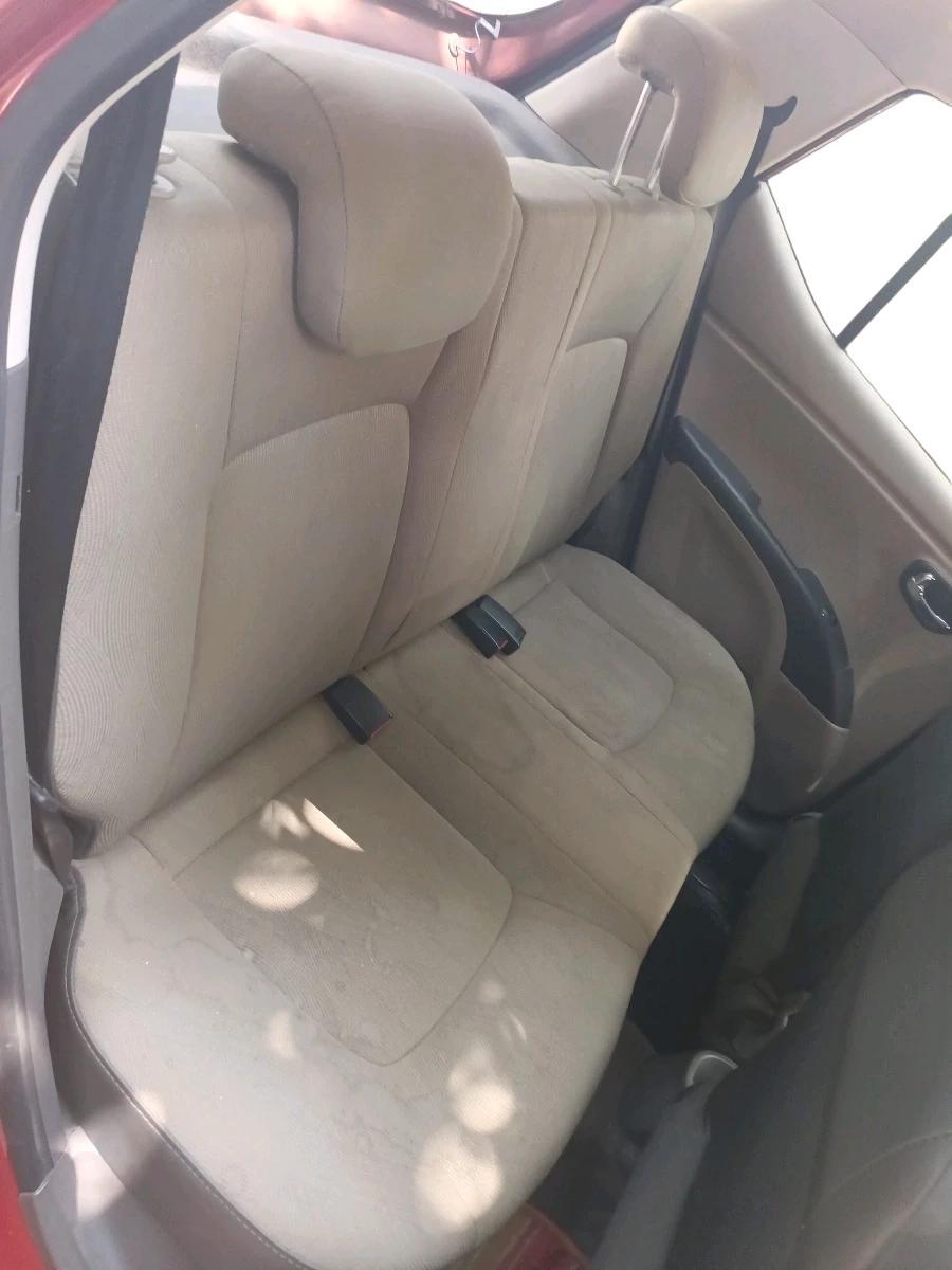2012 Hyundai i10 SPORTZ 1.2, Petrol, Manual, 37,998 km, interior