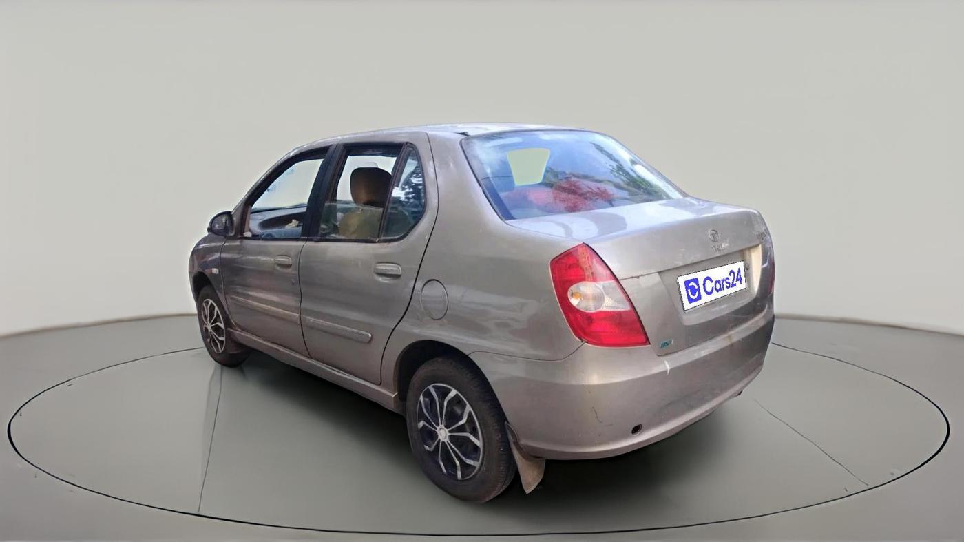 2011 Tata Indigo ECS GLX, Petrol, Manual, 33,267 km, exterior