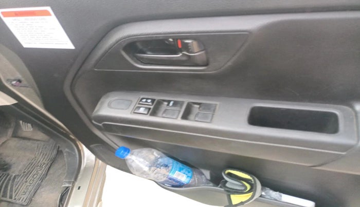 2022 Maruti New Wagon-R LXI CNG 1.0, CNG, Manual, 74,171 km, interior