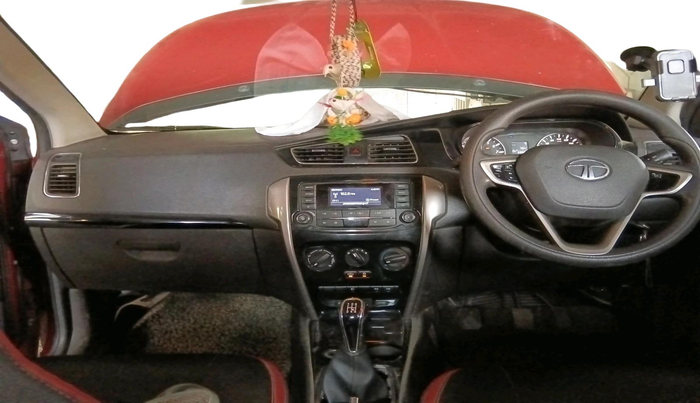 2015 Tata Bolt XMS REVOTRON, CNG, Manual, 68,880 km, interior