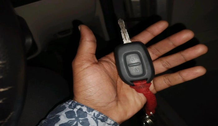 2021 Renault TRIBER RXT, Petrol, Manual, 5,00,050 km, interior