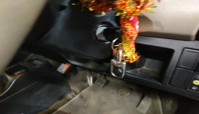 2013 Maruti Wagon R 1.0 LXI CNG, CNG, Manual, 41,634 km, interior