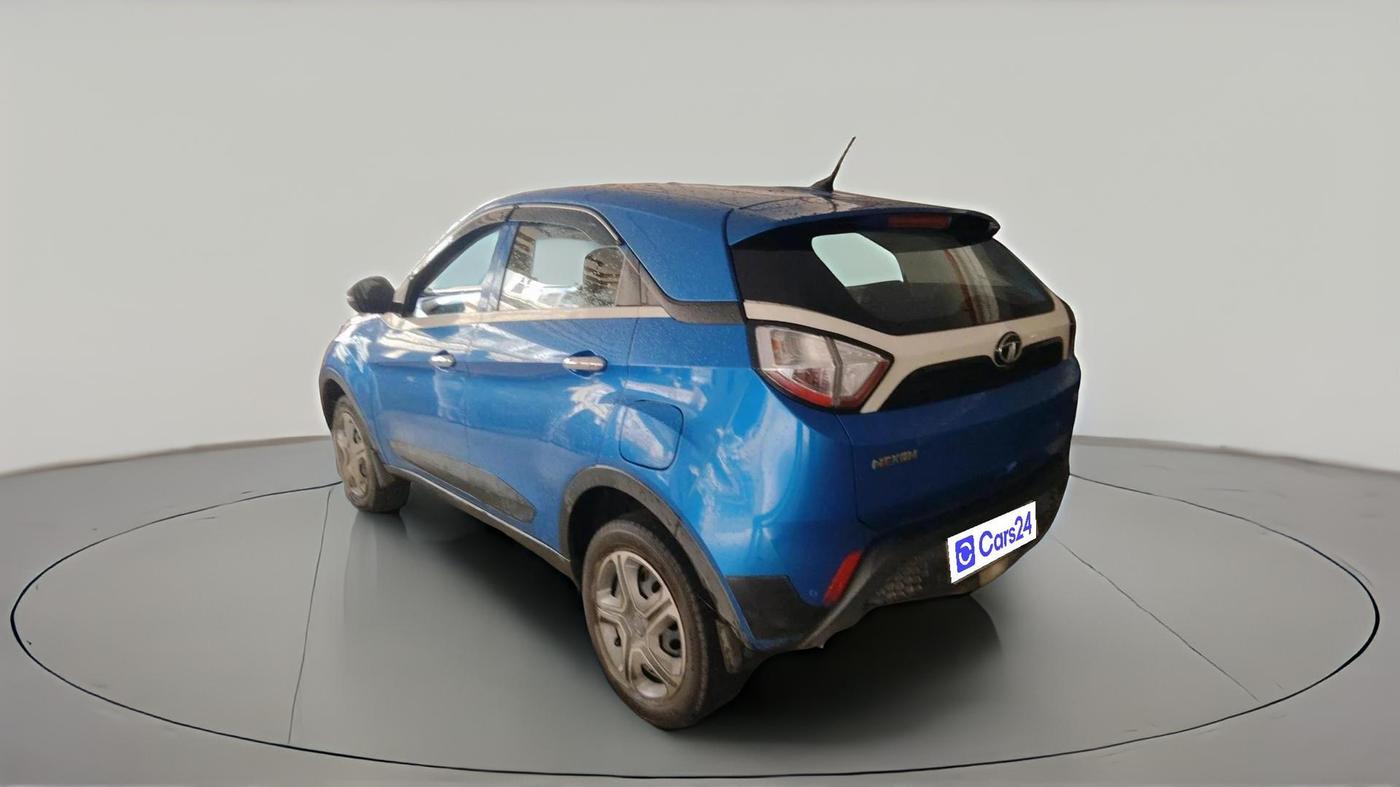 2018 Tata NEXON XM PETROL, Petrol, Manual, 31,973 km, exterior
