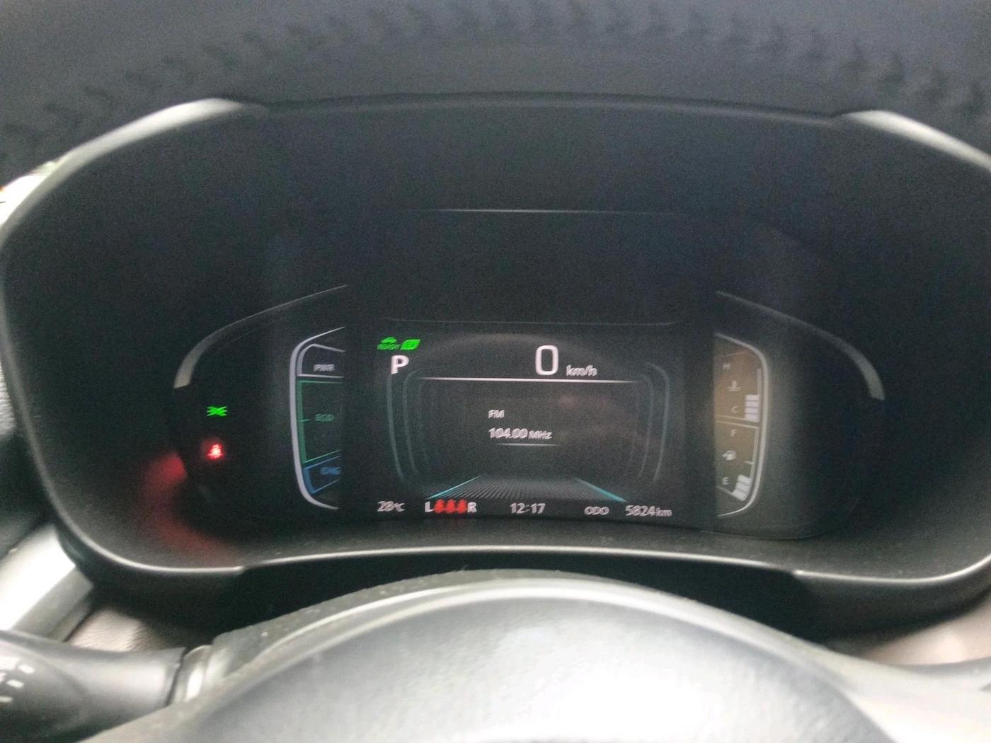 2025 Toyota URBAN CRUISER HYRYDER V HYBRID, Hybrid, Automatic, 5,824 km, interior