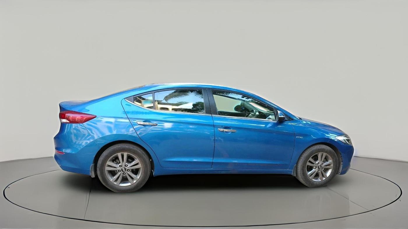 2018 Hyundai New Elantra 2.0 SX(O) AT PETROL, Petrol, Automatic, 64,464 km, exterior