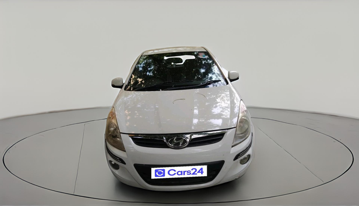 2011 Hyundai i20 ASTA 1.4 AT, CNG, Automatic, 61,077 km, exterior