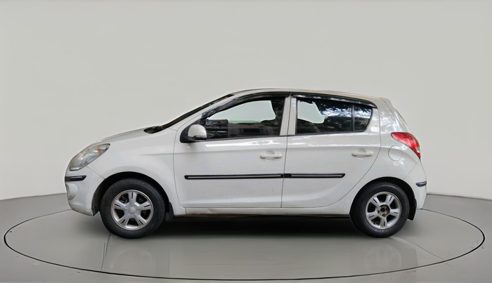 2011 Hyundai i20 ASTA 1.4 AT, CNG, Automatic, 61,077 km, exterior