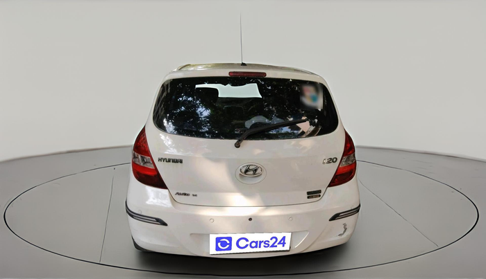2011 Hyundai i20 ASTA 1.4 AT, CNG, Automatic, 61,077 km, exterior