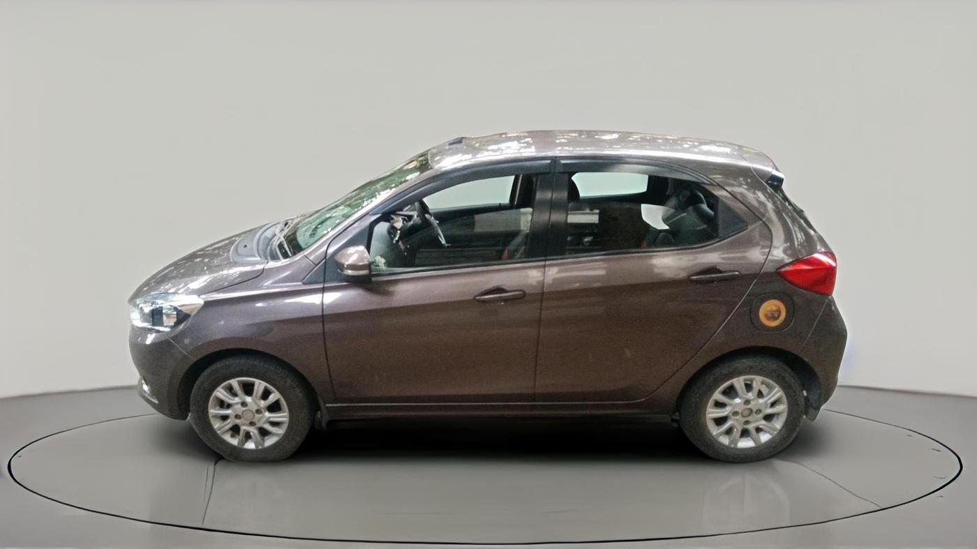 2018 Tata Tiago XZ PETROL, Petrol, Manual, 44,621 km, exterior