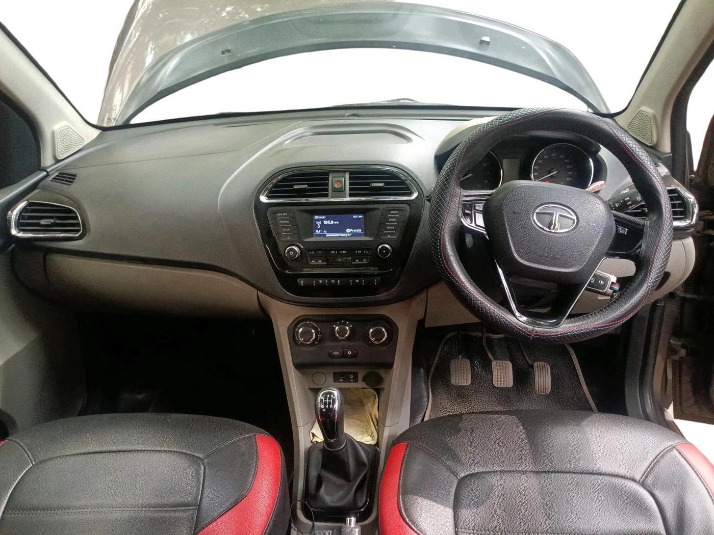 2018 Tata Tiago XZ PETROL, Petrol, Manual, 44,621 km, interior