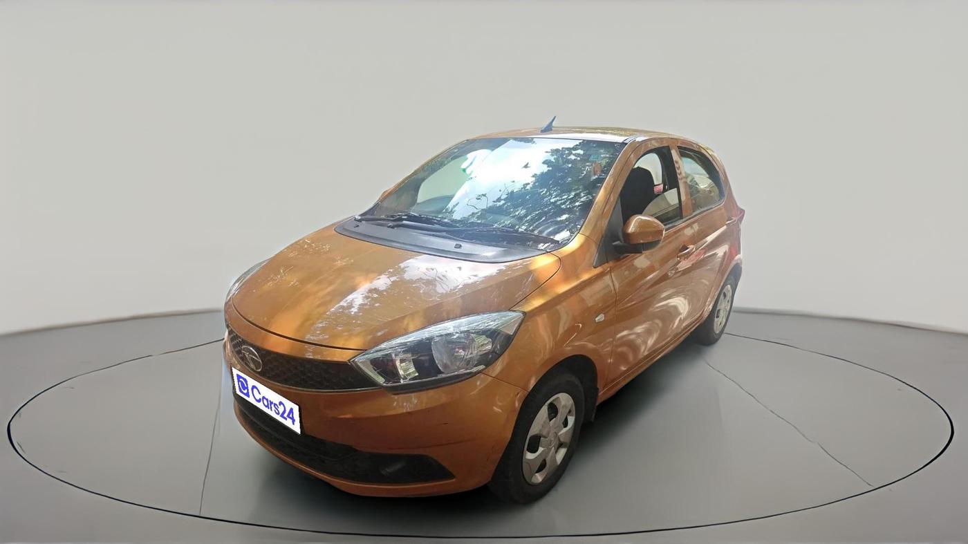2017 Tata Tiago XT PETROL, Petrol, Manual, 31,153 km, exterior