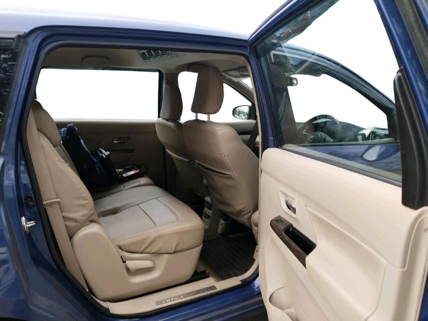 2019 Maruti Ertiga ZXI AT SHVS, Petrol, Automatic, 42,412 km, interior