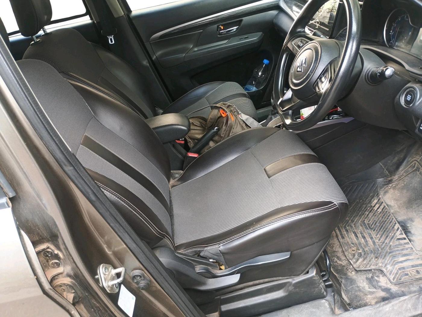 2020 Maruti XL6 ZETA AT, Petrol, Automatic, 68,000 km, interior