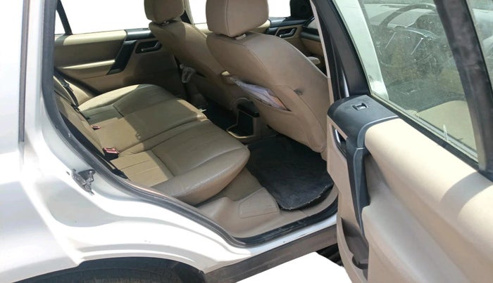 2014 Landrover Freelander 2 SD4 HSE, Diesel, Automatic, 1,05,252 km, interior