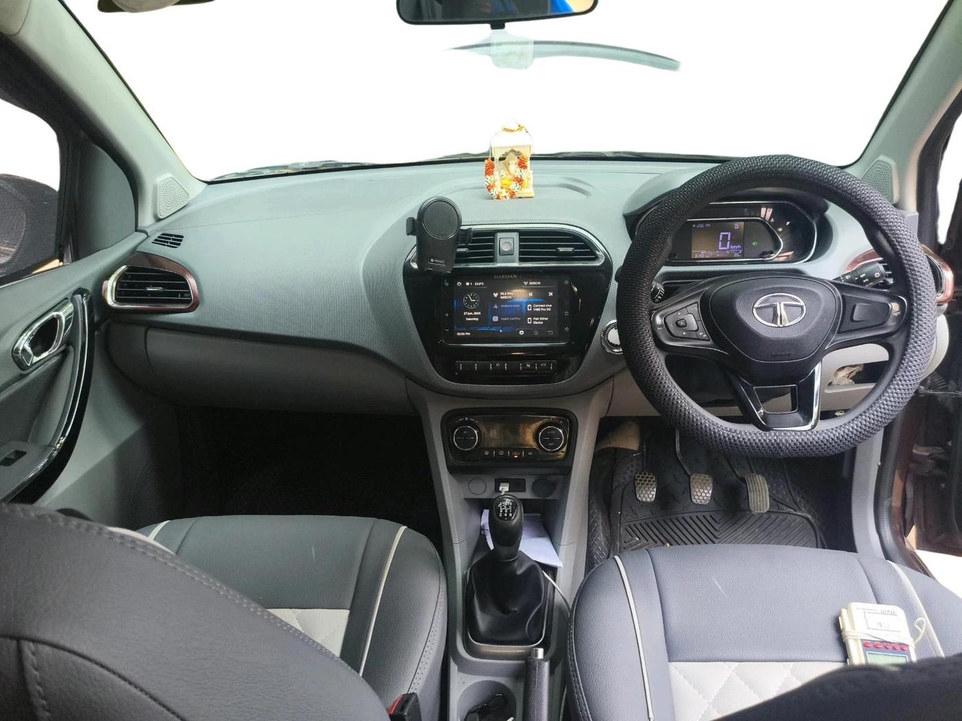2021 Tata TIGOR XZ PLUS PETROL, Petrol, Manual, 31,401 km, interior