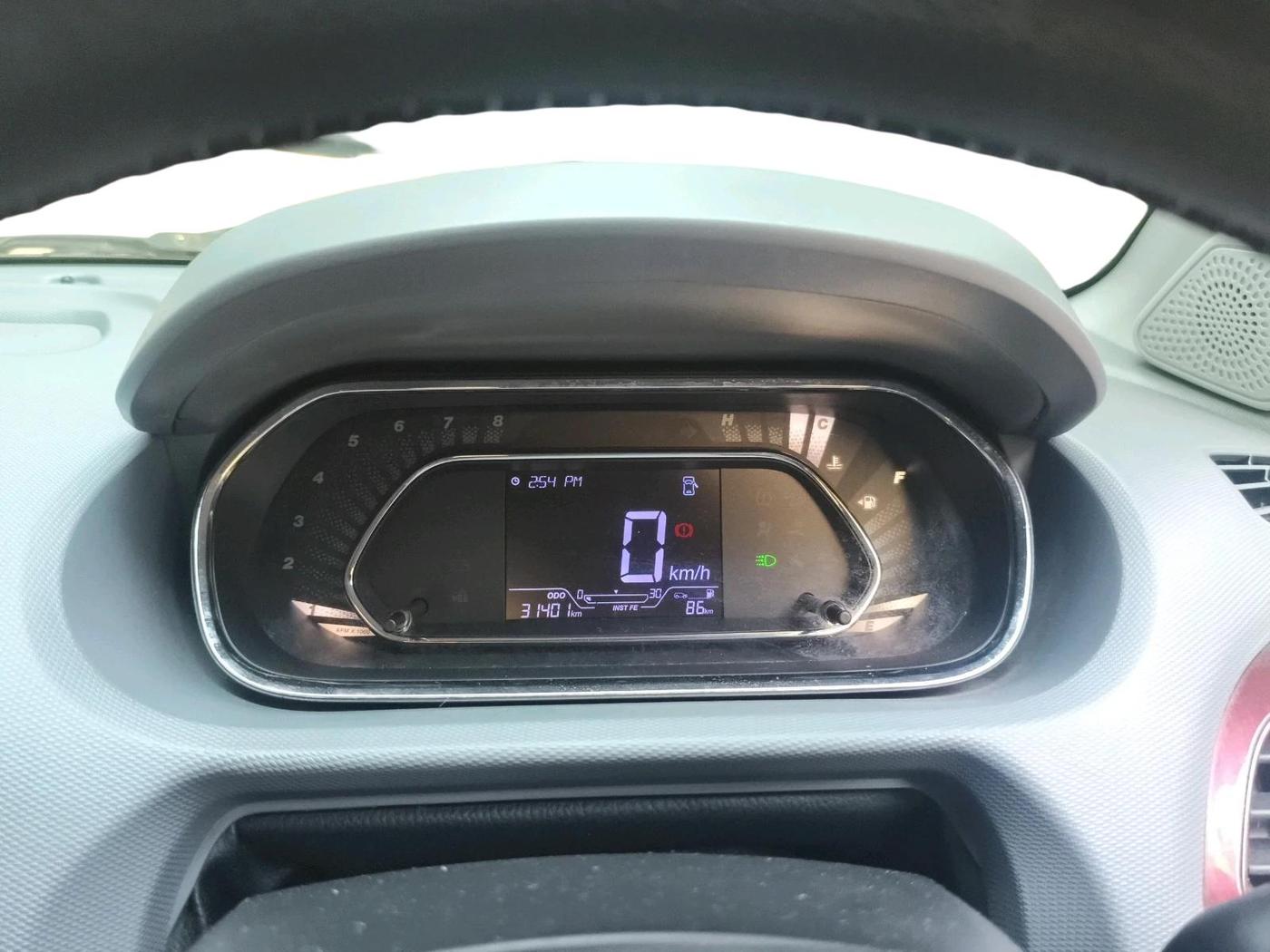 2021 Tata TIGOR XZ PLUS PETROL, Petrol, Manual, 31,401 km, interior