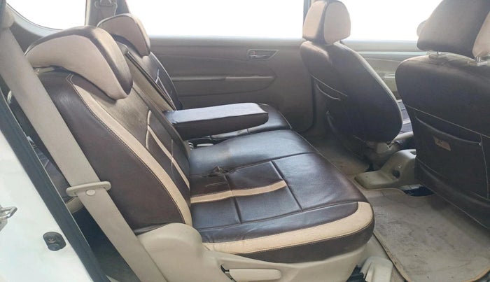 2018 Maruti Ertiga VXI, CNG, Manual, 1,09,725 km, interior