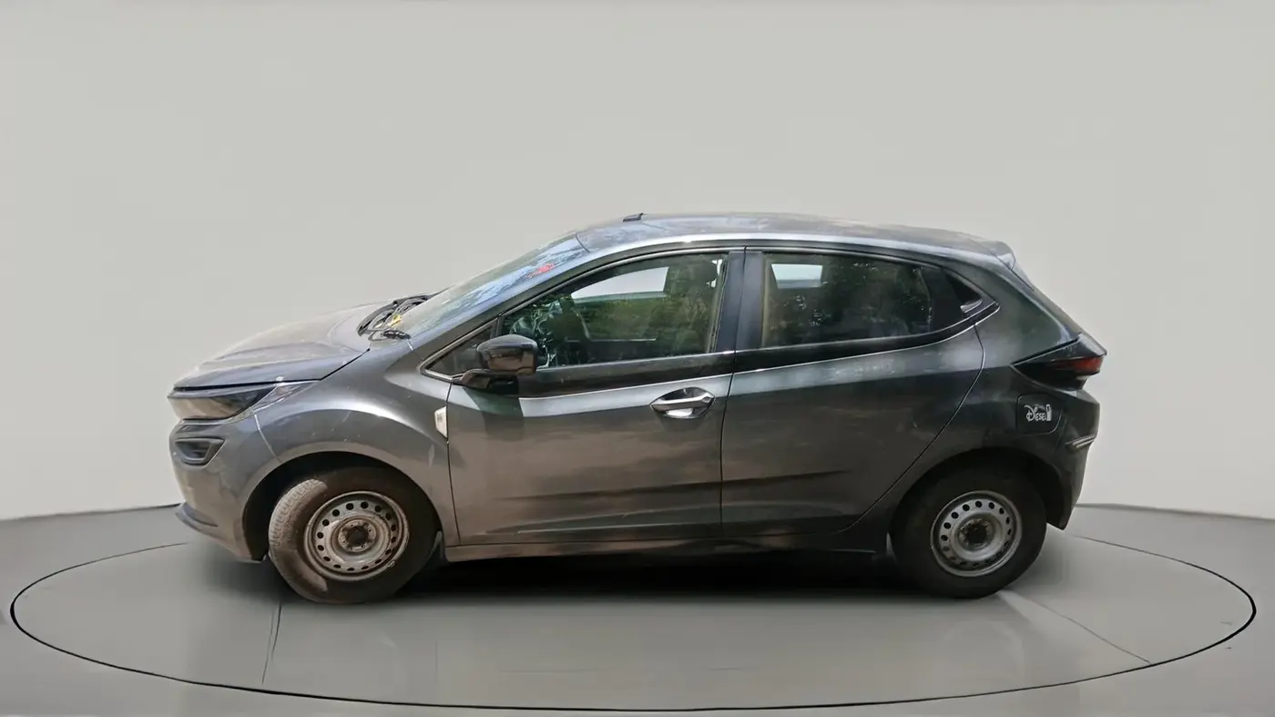 2022 Tata ALTROZ XE PLUS DIESEL, Diesel, Manual, 55,495 km, exterior