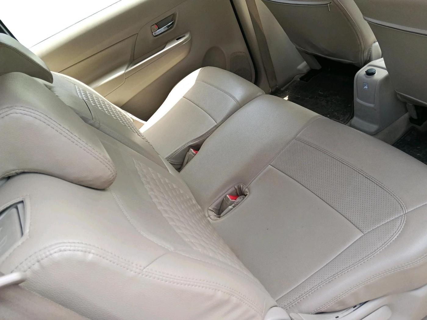 2024 Maruti Ertiga VXi (O), Petrol, Manual, 17,010 km, interior