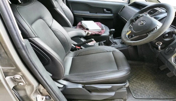 2018 Tata Hexa XT 4X2 7 STR, Diesel, Manual, 51,616 km, interior