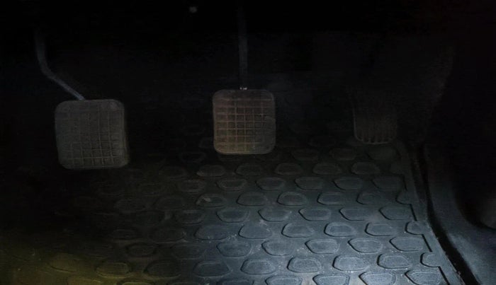 2018 Tata Hexa XT 4X2 7 STR, Diesel, Manual, 51,616 km, interior