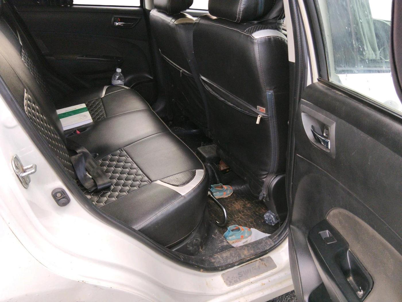 2015 Maruti Swift ZXI, Petrol, Manual, 89,679 km, interior