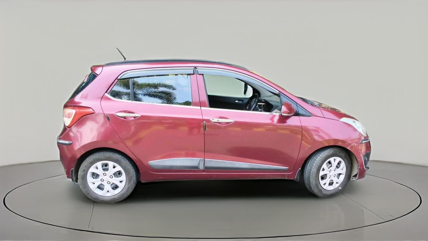 2013 Hyundai Grand i10 SPORTZ 1.2 KAPPA VTVT, Petrol, Manual, 1,03,439 km, exterior