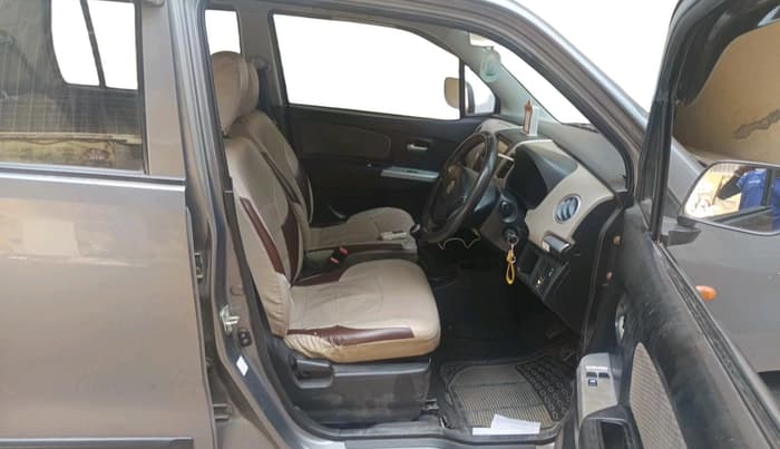 2014 Maruti Wagon R 1.0 LXI CNG, CNG, Manual, 83,882 km, interior