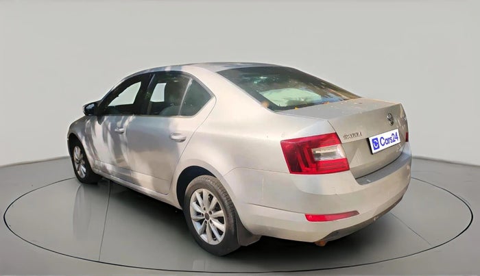 2013 Skoda Octavia AMBITION 2.0 TDI, Diesel, Manual, 1,04,575 km, exterior