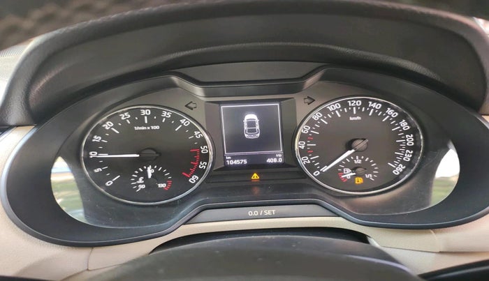 2013 Skoda Octavia AMBITION 2.0 TDI, Diesel, Manual, 1,04,575 km, interior