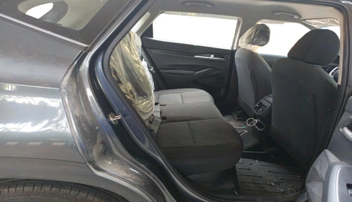 2022 KIA SELTOS HTK PLUS 1.5, Petrol, Manual, 28,629 km, interior