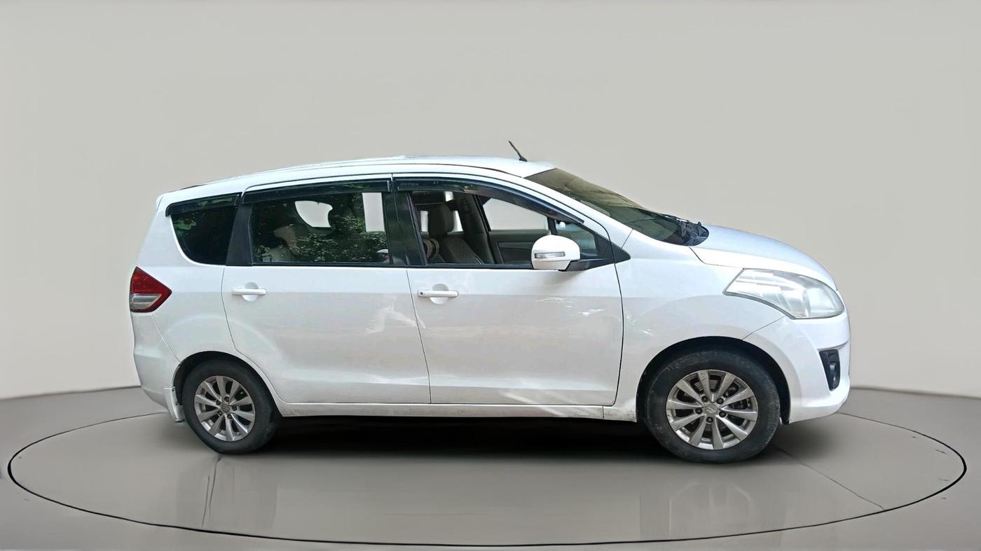 2013 Maruti Ertiga ZXI, CNG, Manual, 98,233 km, exterior