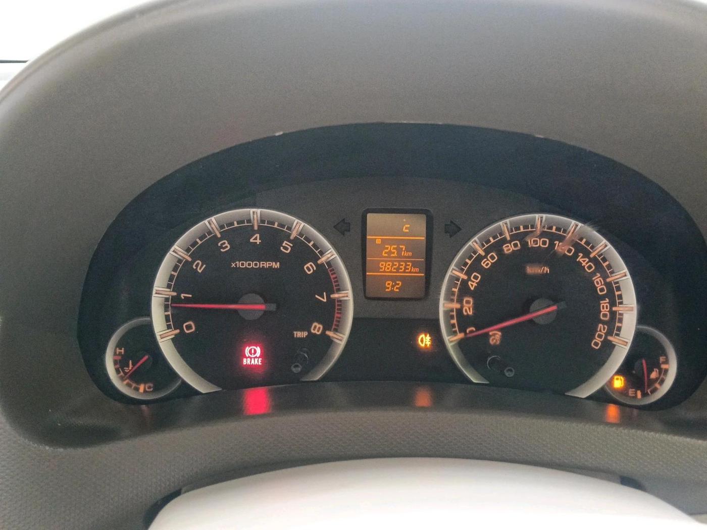 2013 Maruti Ertiga ZXI, CNG, Manual, 98,233 km, interior