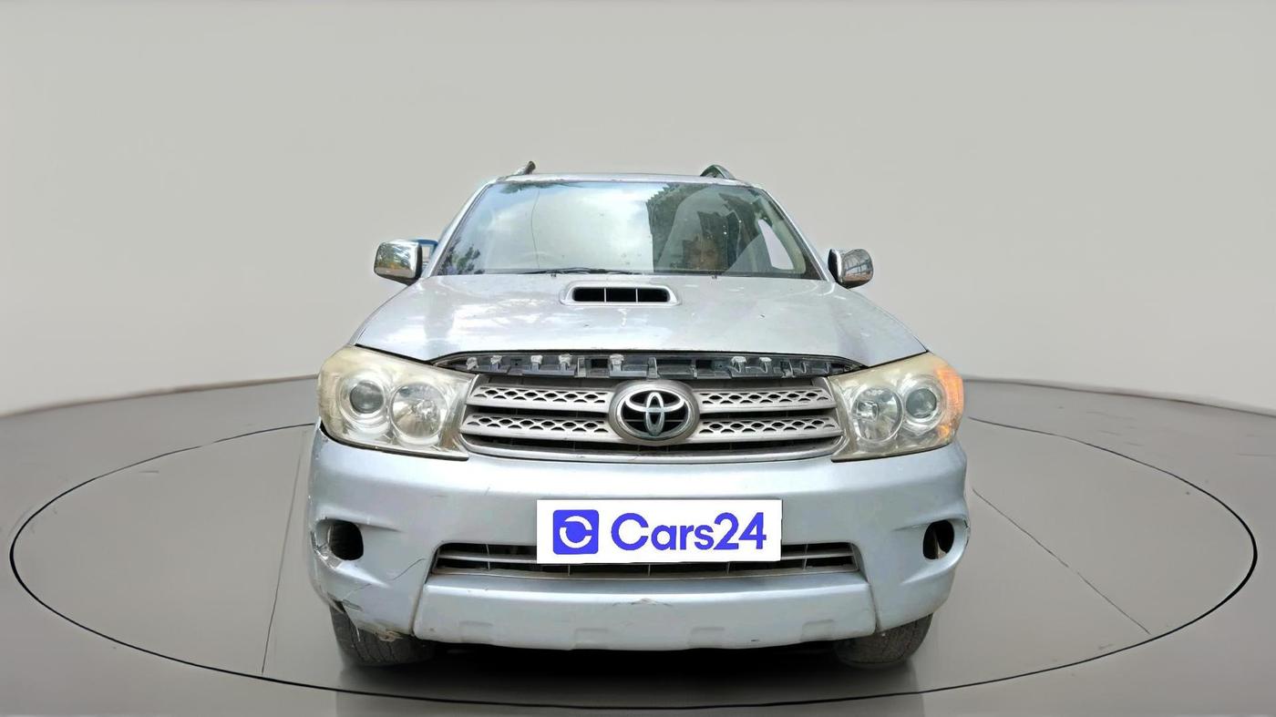 2009 Toyota Fortuner 3.0 4X4 MT, Diesel, Manual, 1,90,922 km, exterior