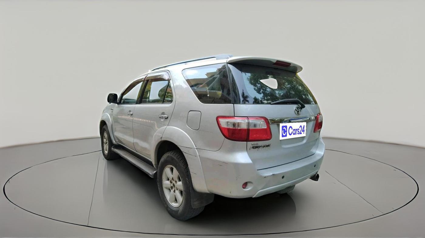 2009 Toyota Fortuner 3.0 4X4 MT, Diesel, Manual, 1,90,922 km, exterior