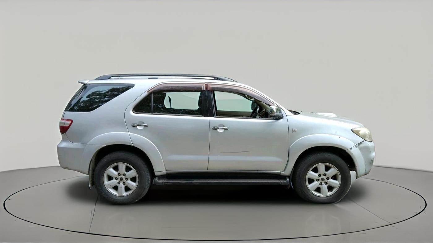 2009 Toyota Fortuner 3.0 4X4 MT, Diesel, Manual, 1,90,922 km, exterior