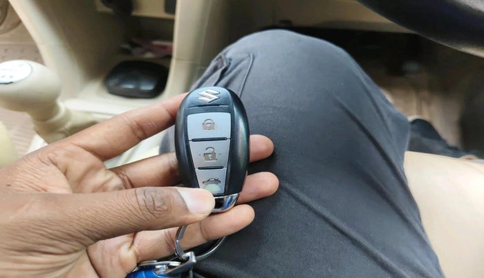 2015 Maruti Swift Dzire ZDI, Diesel, Manual, 1,18,249 km, interior