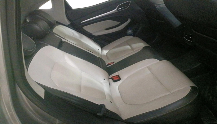 2023 MG ASTOR SHARP 1.5 CVT, Petrol, Automatic, 10,367 km, interior