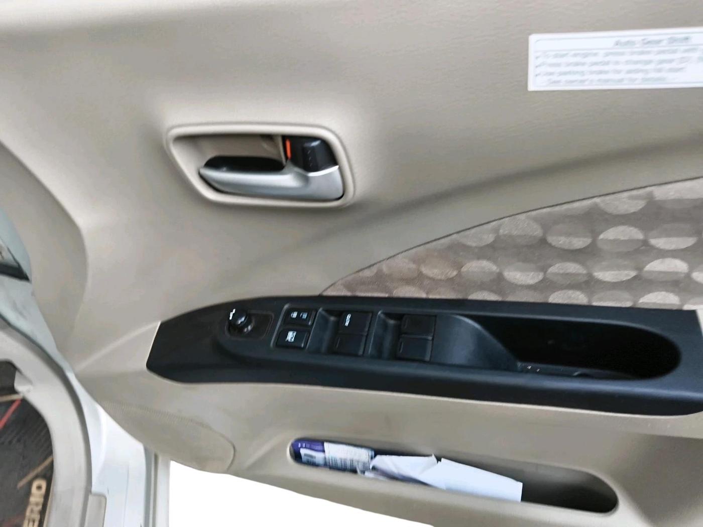 2016 Maruti Celerio ZXI AMT, Petrol, Automatic, 18,835 km, interior