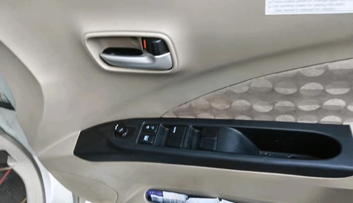 2016 Maruti Celerio ZXI AMT, Petrol, Automatic, 18,835 km, interior