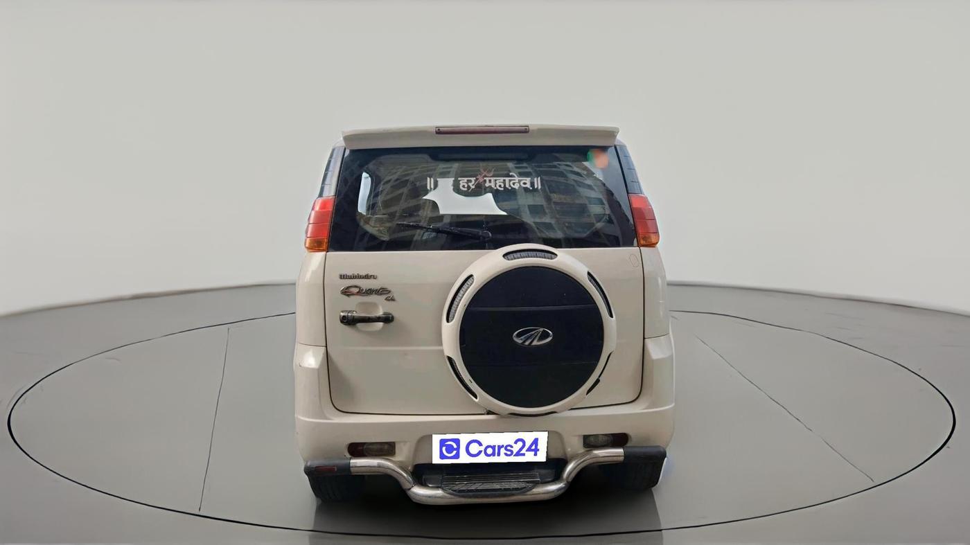2013 Mahindra Quanto C6, Diesel, Manual, 91,951 km, exterior