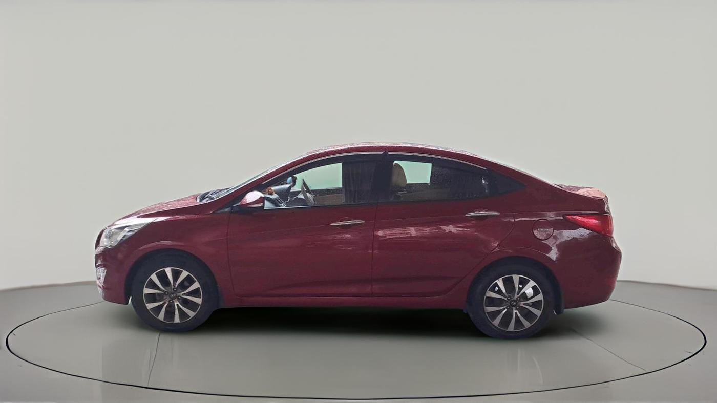 2015 Hyundai Verna FLUIDIC 4S 1.6 VTVT S AT, CNG, Automatic, 84,104 km, exterior