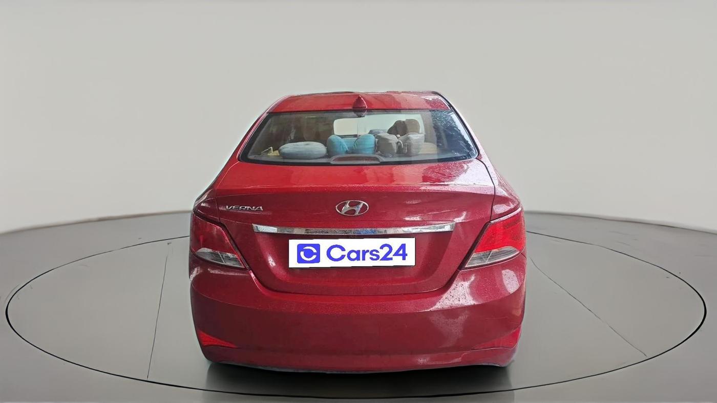 2015 Hyundai Verna FLUIDIC 4S 1.6 VTVT S AT, CNG, Automatic, 84,104 km, exterior