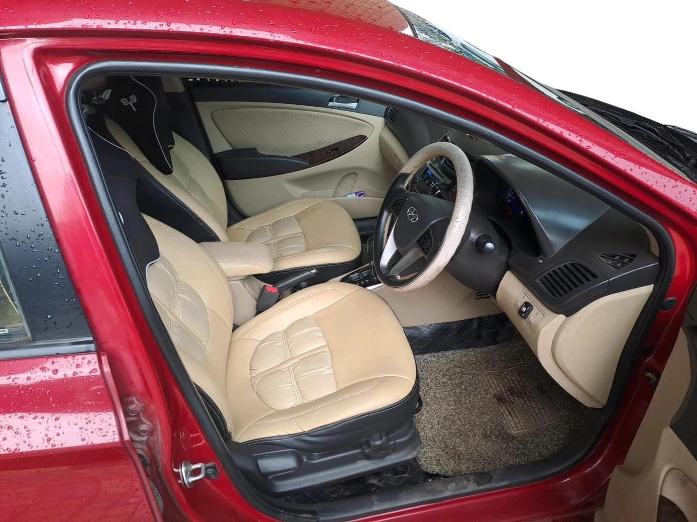 2015 Hyundai Verna FLUIDIC 4S 1.6 VTVT S AT, CNG, Automatic, 84,104 km, interior